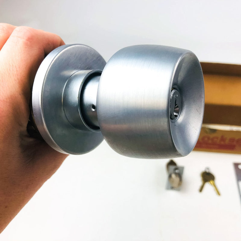 Yale Storeroom Closet Door Knob Lockset BR5405 26D Satin Chrome NOS ADA Strike 3