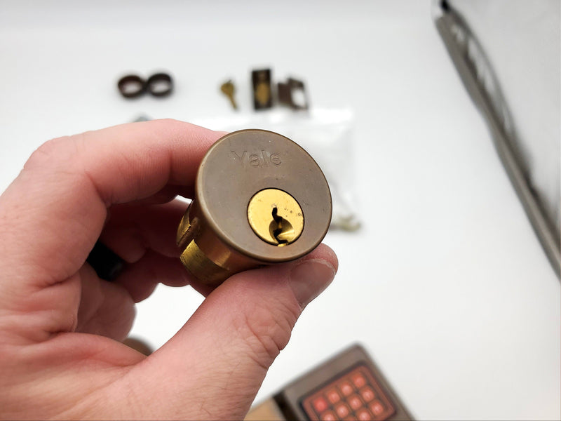 Yale Touch Code Door Knob Entry Lock 2150 Oiled Bronze 2-3/4" BS Missing PCs