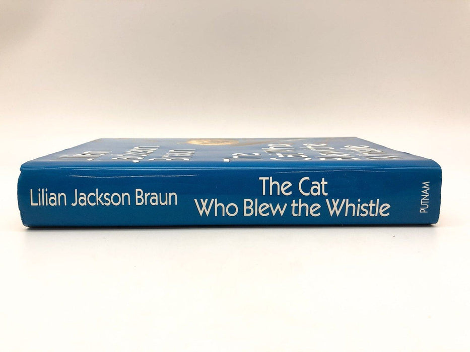 The Cat Who Blew the Whistle Lilian Jackson Braun 1995 G.P. Putnam First Edition 3