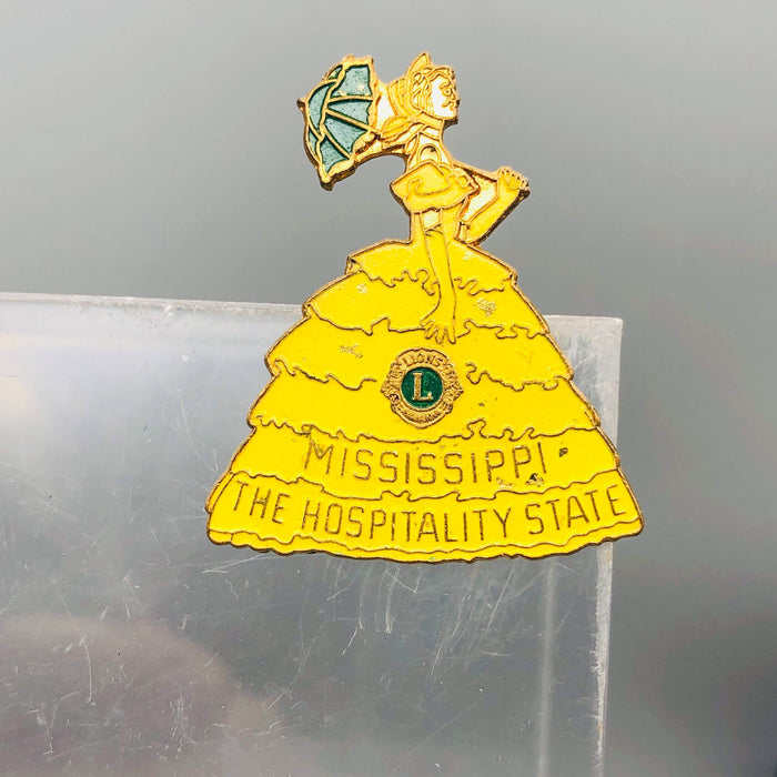 Vintage Lions Club Lapel Pin Mississippi The Hospitality State Southern Belle