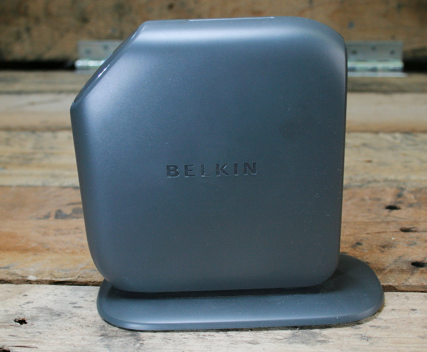 Belkin Basic Wireless Router 802.11n 150 Mbps In Original Box F7D1301