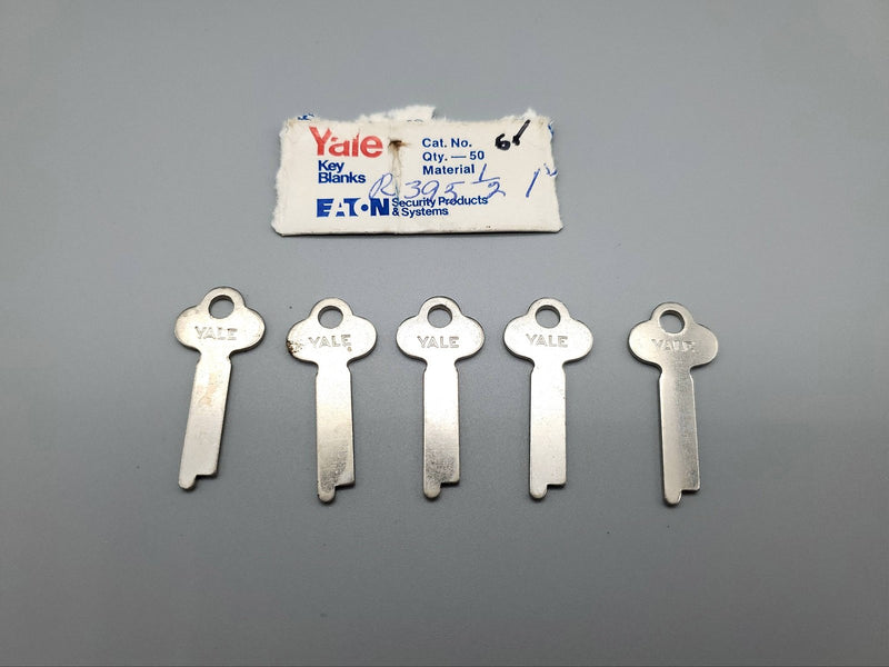 5x Yale R395 1/2 Key Blanks Flat Steel Vintage USA Made NOS 3
