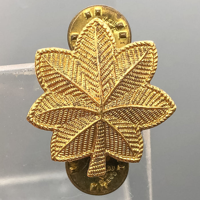 US Army Lieutenant Colonel Major Pin Pinback Gold Oak Leaf HLP-GI Vietnam Era 2 3