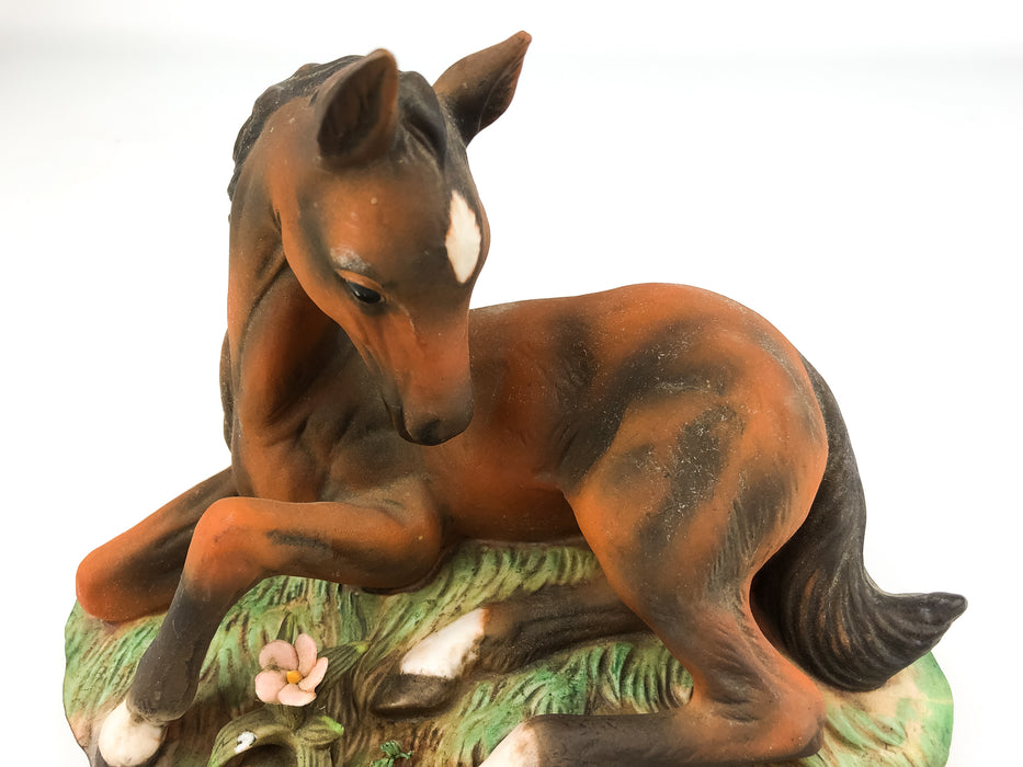 Homeco Masterpiece Porcelain Horse Colt Reddish Brown Laying Down 1982