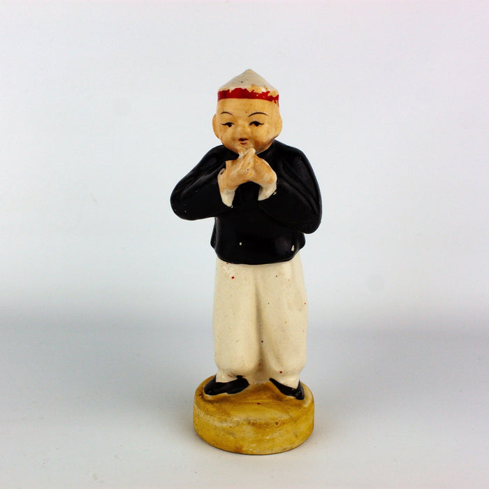 Occupied Japan Asian Oriental Man in Hat Gesturing w/ Hands 6.5 Inches 1