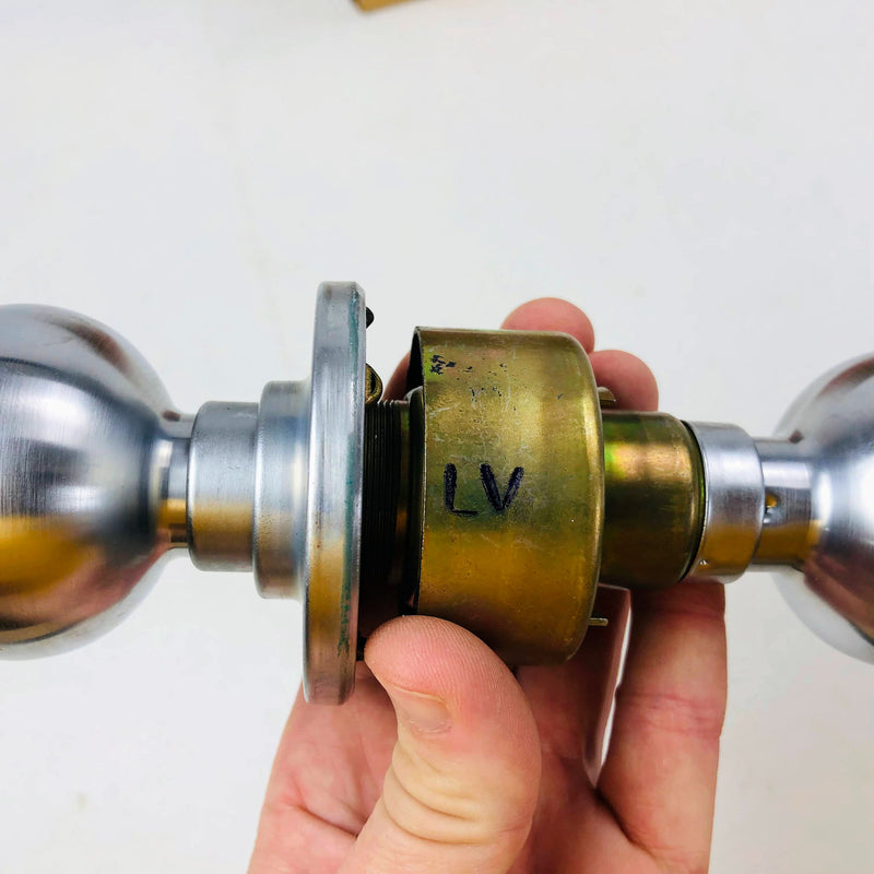 Vintage Yale Passage Closet Door Knob CA5301 378N 26D Satin Chrome Cylindrical