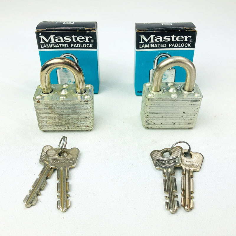 2ct Vintage No 22 Master Lock Padlock 1" Shackle New NOS Keyed Different 1