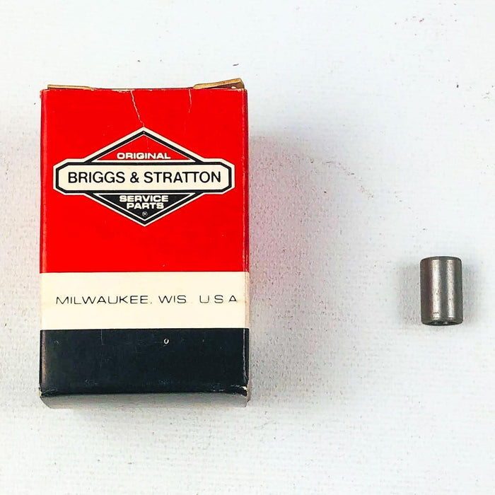 Briggs and Stratton 23108 Throttle Shaft Bushing OEM New NOS Replaced By 691769