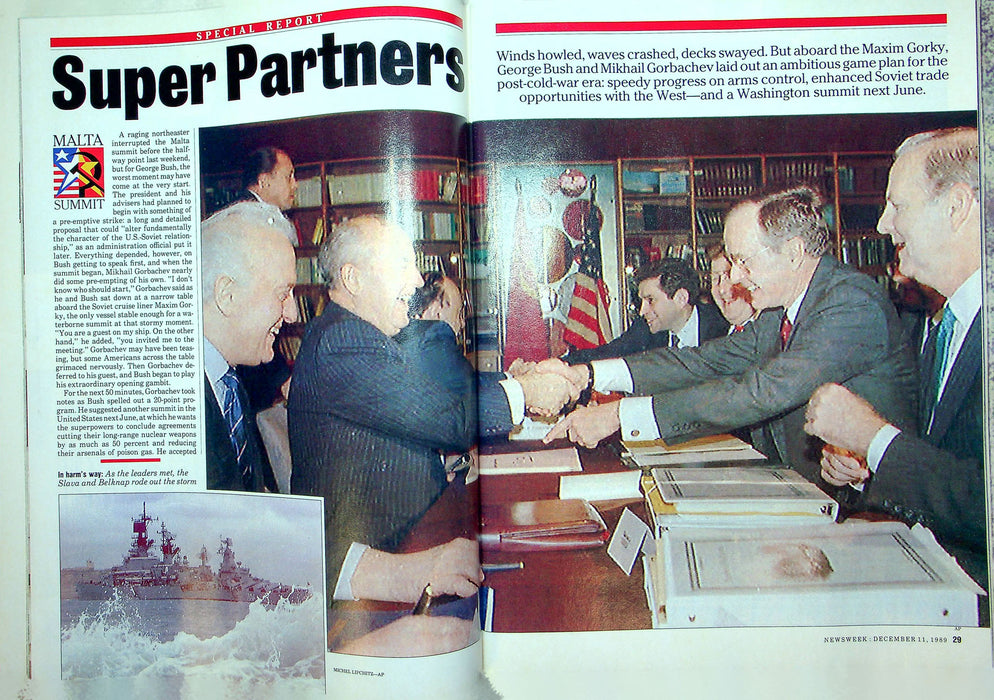 Newsweek Magazine December 11 1989 George Bush Mikhail Gorbachev Superpower Meet