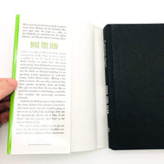 April Fool Dead Hardcover Carolyn Hart 2002 Death On Demand Mystery #13 Murder 6