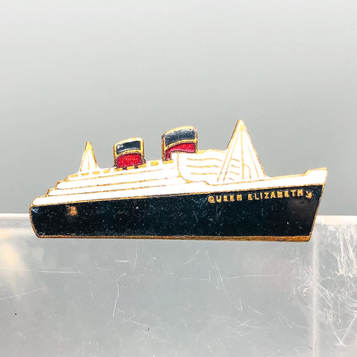 RMS Queen Elizabeth Boat Ship Lapel Pin Pinback Strattons England Made Vintage 2