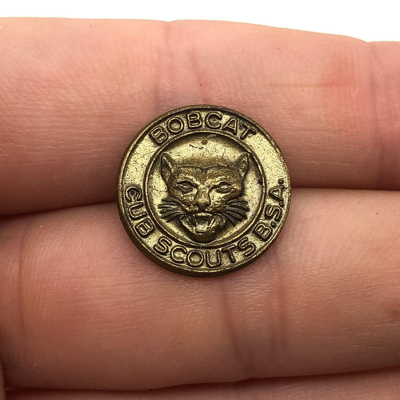 Cub Scouts of America Bobcat Lapel Pin Bronze Finish 2