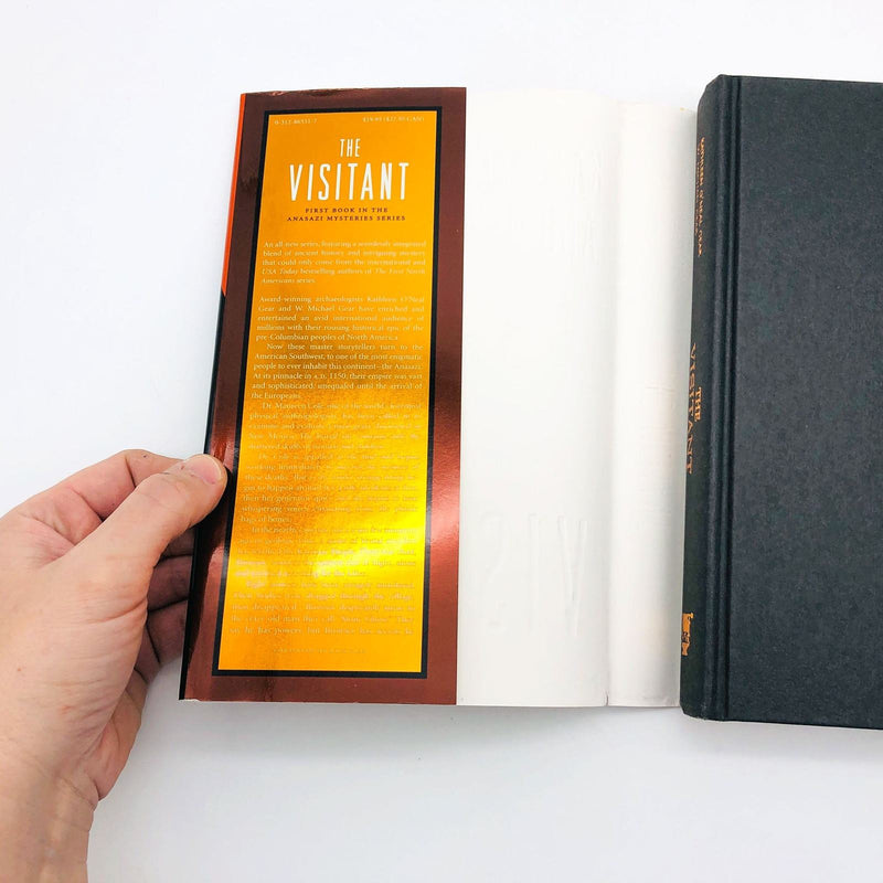 Kathleen O'Neal Gear Book The Visitant Hardcover 1999 1st Edition Archaeologists 6