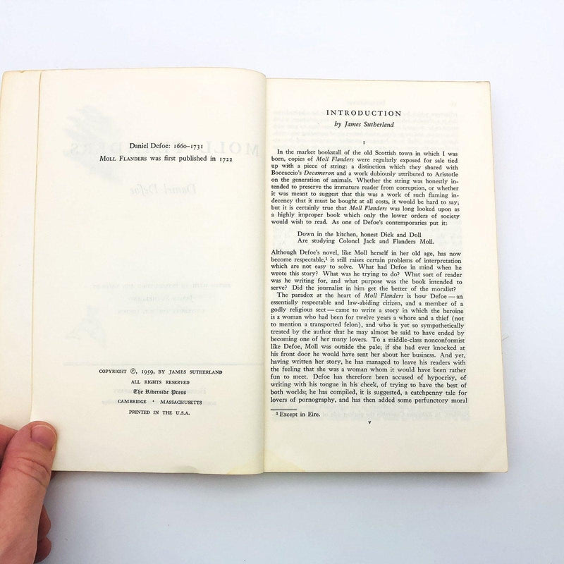 Moll Flanders Paperback Daniel Defoe 1959 Virginia Marriages Liaisons Seduce Cp2 8