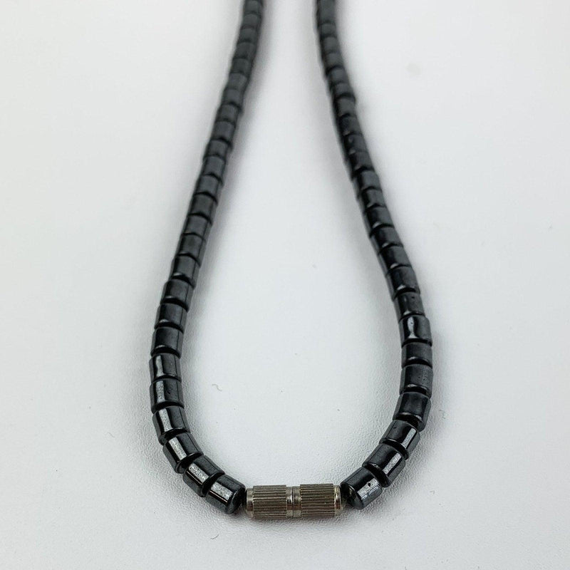 Beaded Pendant Necklace Hematite Barrell Bead with Pink Accent Oval 10.5" Ground 5