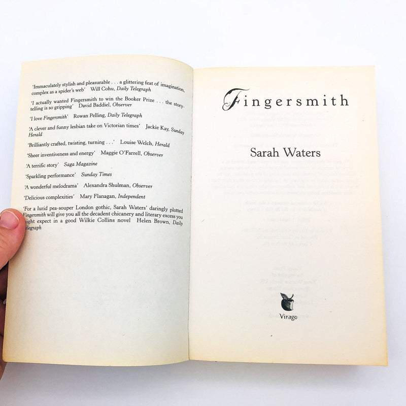 Fingersmith Paperback Sarah Waters 2002 Victorian Era England Crime Inheritance 6