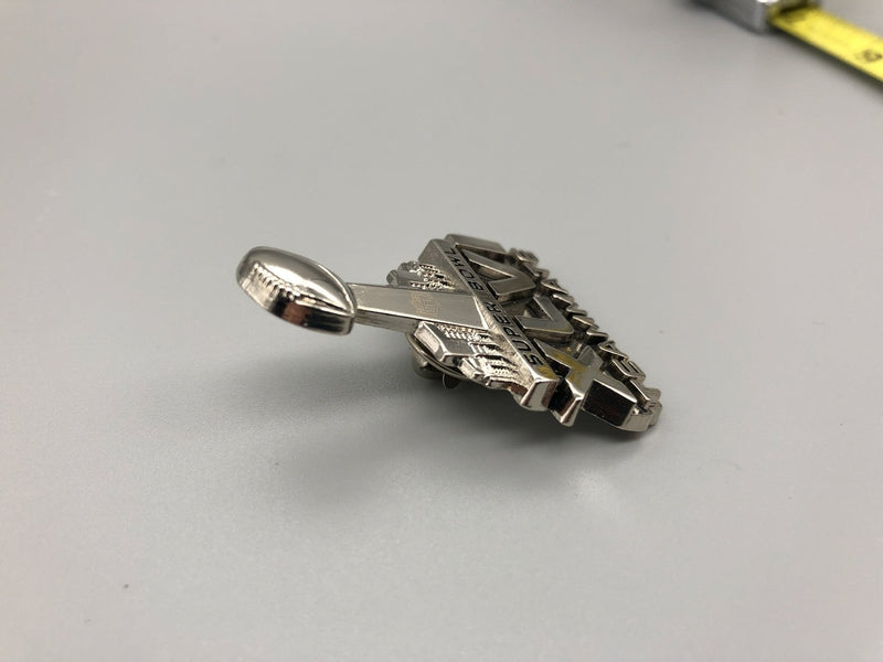 Super Bowl XLVI Teammate Collectible Pin Lombardi Trophey Design NFL Football 11