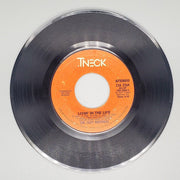 The Isley Brothers Livin' In The Life Record 45 RPM Single ZS8 2264 T-Neck 1977 1