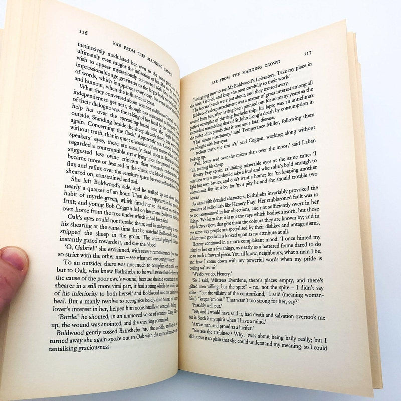 Far From The Madding Crowd Hardcover Thomas Hardy 1995 Love Tragedy Comedy 9