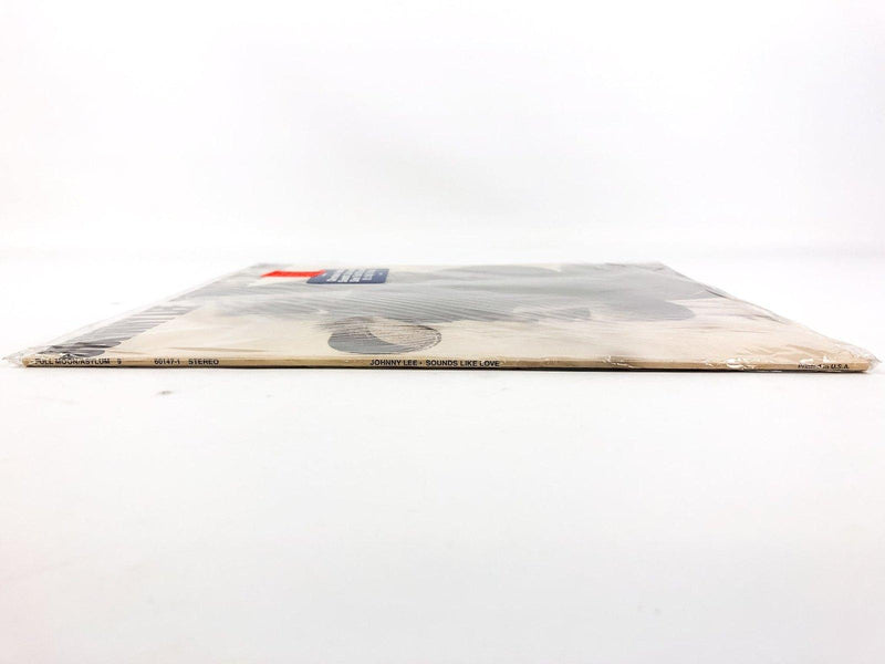 Johnny Lee Sounds Like Love 33 Record 60147-1 Elektra 1982 "Sounds Like Love" 4