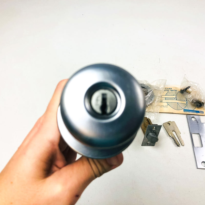 Yale Classroom Utility Closet Lockset LFD5235 Litchfield 26D Satin Chrome NOS