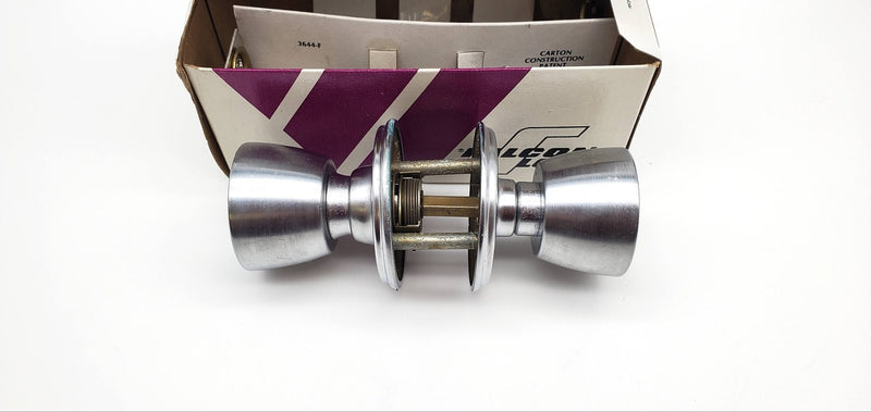 Falcon Door Knob Entry Lock Satin Chrome 26D Keyed Beverly 521DL NOS 3