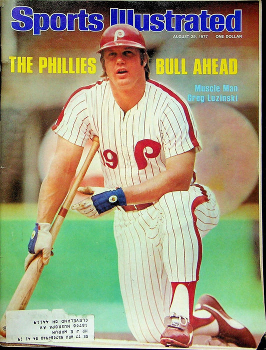 Sports Illustrated Magazine Aug 29 1977 Greg Luzinski Philadelphia Phillies