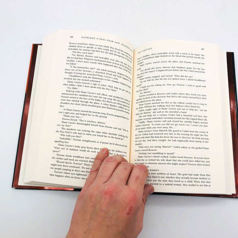 Kathleen O'Neal Gear Book The Visitant Hardcover 1999 1st Edition Archaeologists 9