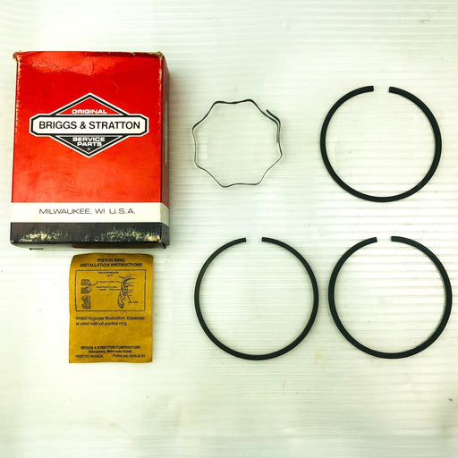 Briggs and Stratton 393342 030 Piston Ring Set Genuine OEM New Old Stock NOS 1