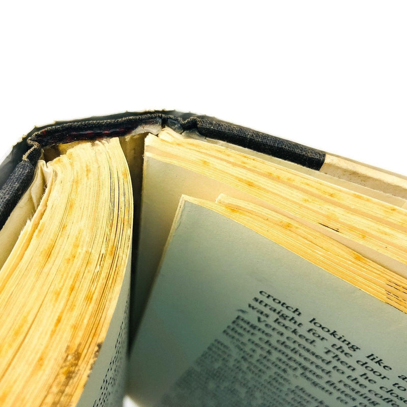 G Is For Gumshoe Hardcover Sue Grafton 1990 Kinsey Millhone PI 1st Edition Ex Li 10