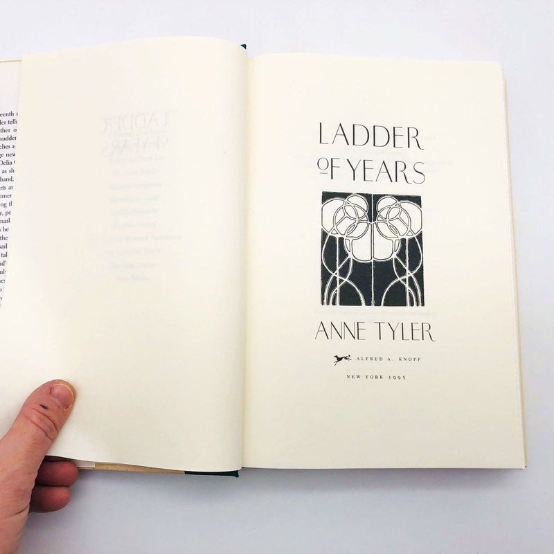 Anne Tyler Book Ladder Of Years Hardcover 1995 1st Edition Starting Over Female 7