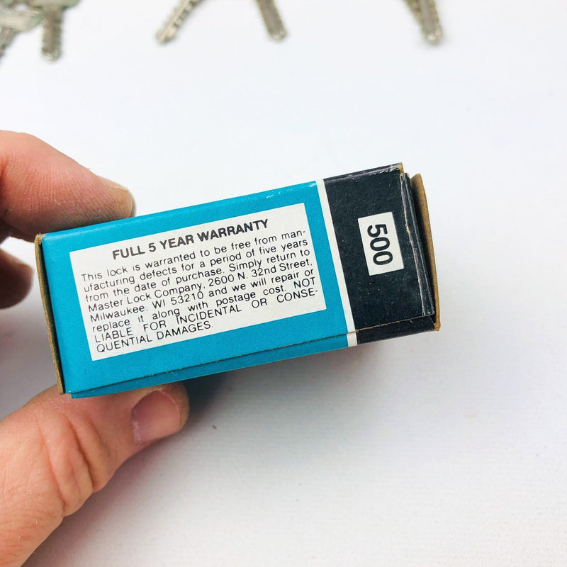 4ct Vintage No 500 Master Lock Padlock 1-1/8" Shackle New NOS Keyed Alike 371 10