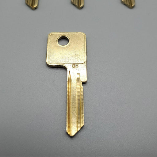 5x Yale EN8 Key Blanks GH Keyway Nickel Silver 5 Pin NOS 2