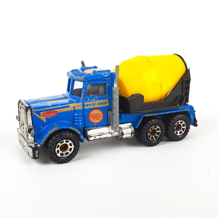 Matchbox Peterbuilt Cement Truck 1981 Macau Blue Yellow 1:80 | LOOSE 1