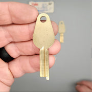 5x Yale R-481 1/2 Key Blanks P Keyway Nickel Silver 4 Pin NOS 2