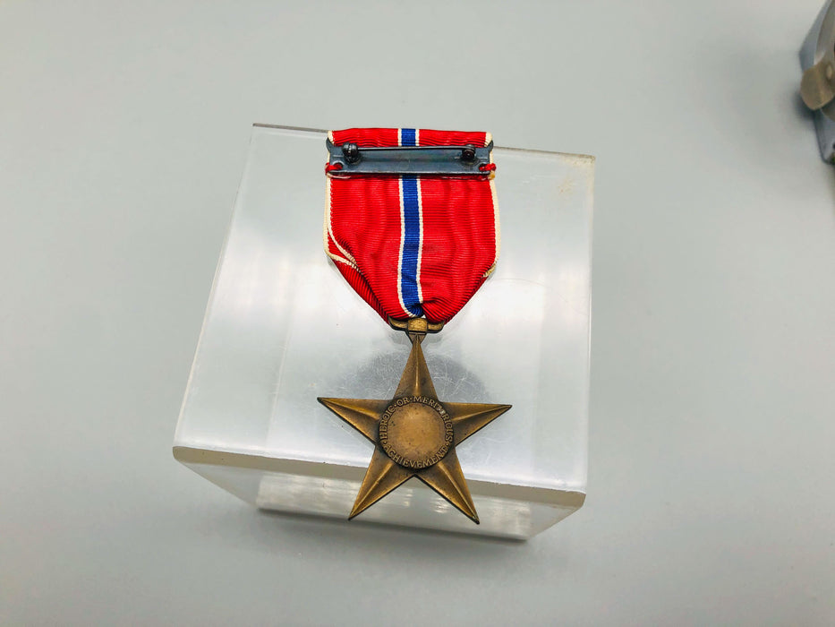 Vintage Bronze Star Medal Award Ribbon Military Heroic Meritorious Achievement 4
