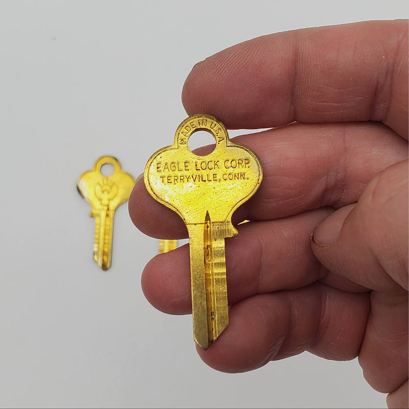 5x Eagle Lock Co 11945BS Key Blanks Brass USA Made Vintage Tarnished NOS 2