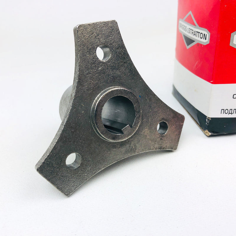 Briggs and Stratton 1739073YP Hub Impeller Genuine OEM New Old Stock NOS