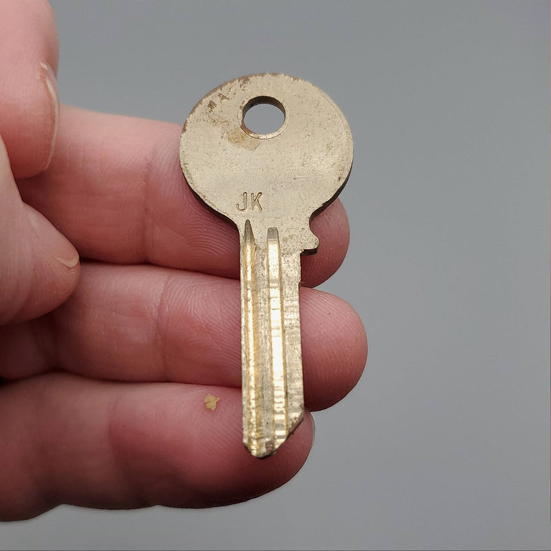 5x Yale 13 1/2 Key Blanks JK Keyway Nickel Silver 5 Pin NOS 2