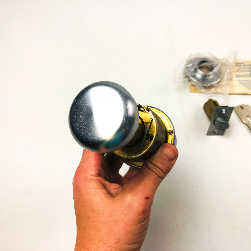 Yale Classroom Utility Closet Lockset LFD5235 Litchfield 26D Satin Chrome NOS