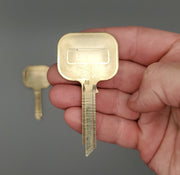 5x Yale HN411 Key Blanks GB Keyway Large Bow Nickel Silver 6 Pin NOS 2