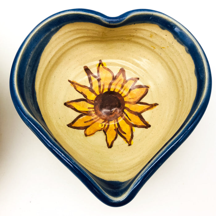 Heart Chip Dip Dish And Bowl Sunflower Stoneware Vintage Blue Rim Hand Painted