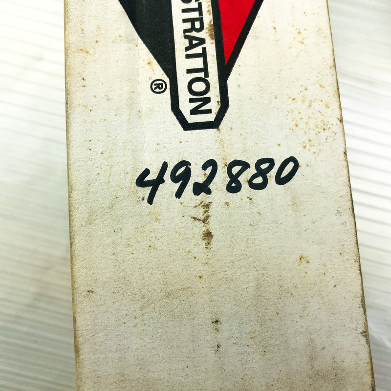 Briggs and Stratton 492880 Crankshaft for Lawn Mower Engine Genuine OEM New NOS