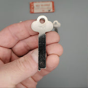 5x Yale R388 1/4 ST Key Blanks Flat Steel NOS 1