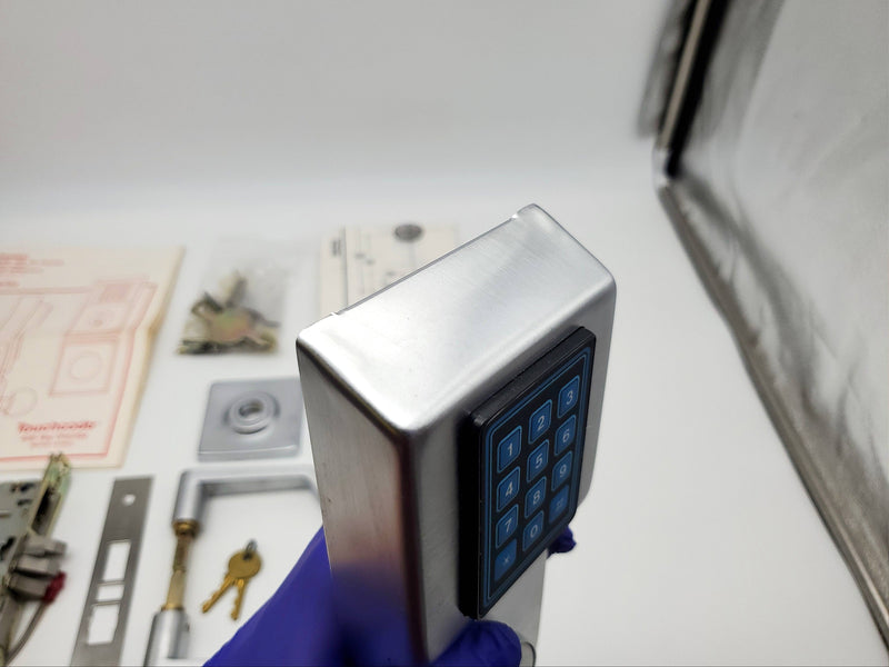 Yale Touch Code Door Knob Entry Lock Satin Chrome 2770 with Override Missing PCs