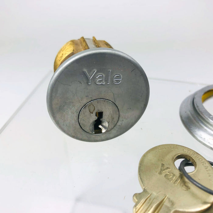 Yale Mortise Cylinder 1152 1-1/4" US26D Satin Chrome GE Keyway New Old Stock NOS