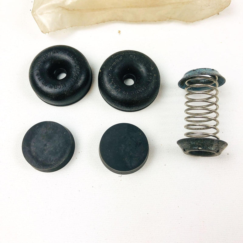 AMC Jeep 8124800 Wheel Cylinder Rebuild Kit Genuine OEM New NOS Bendix Seals
