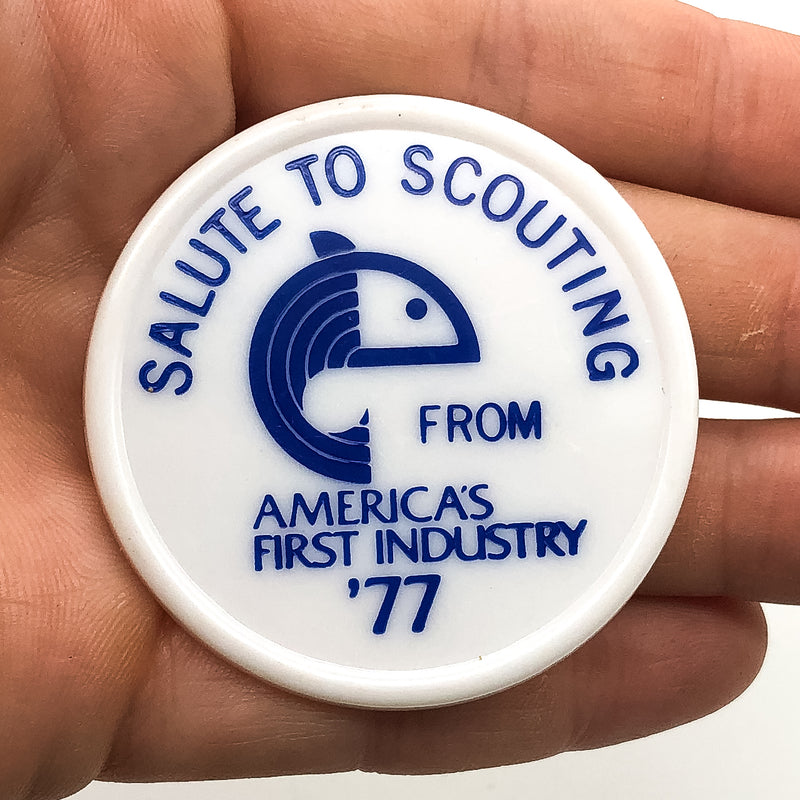 Boy Scouts of America Plastic Neckerchief Slide Salute to Scouting 1977 1