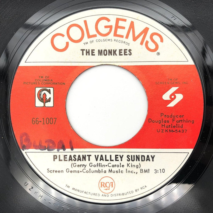 The Monkees Pleasant Valley Sunday Record 45 RPM Single 66-1007 Colgems 1967 1