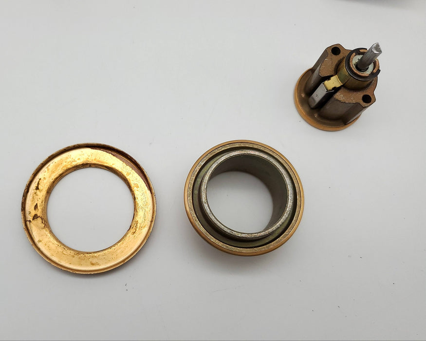 Kwikset Single Cylinder Deadbolt Satin Bronze US10 #684 2-3/8 BS NOS